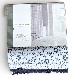 Threshold Floral Shower Curtain White Blue 100% Cotton 72x72